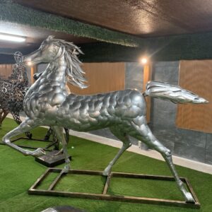 horse IX