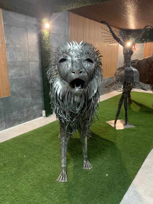 lion I - Imagen 3